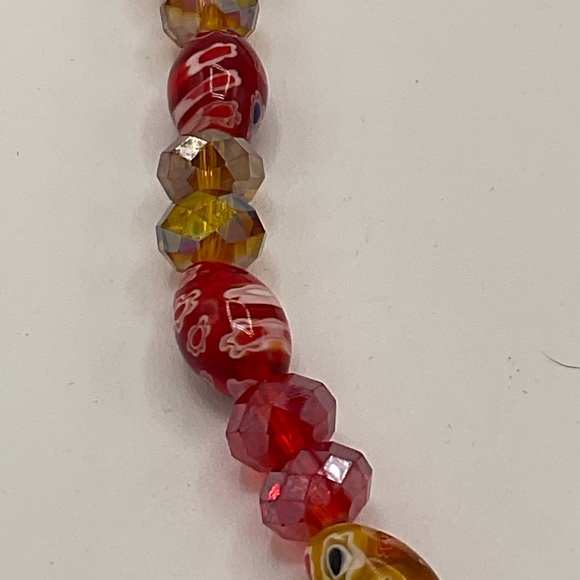 “VINTAGE” Glass Faucted Millefiori Beaded Necklace. - Picture 4 of 12